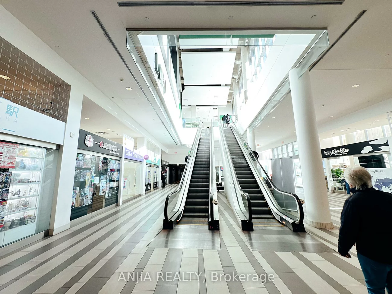 4750, Yonge, Lansing-Westgate, Toronto