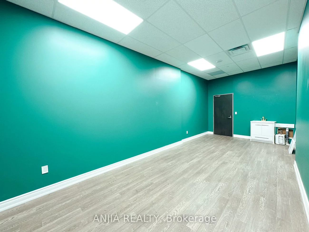 4750, Yonge, Lansing-Westgate, Toronto
