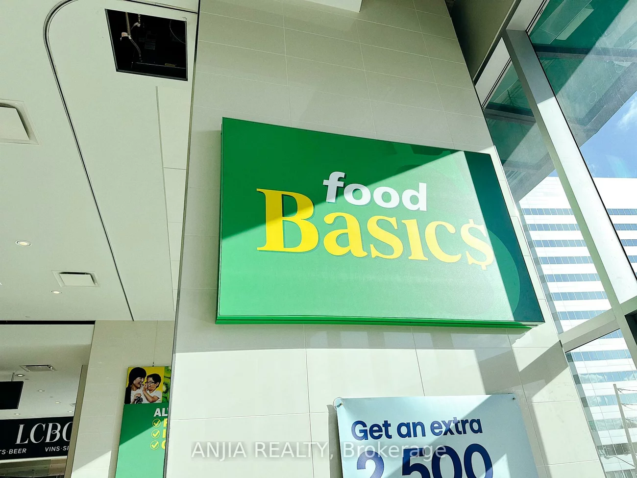 4750, Yonge, Lansing-Westgate, Toronto