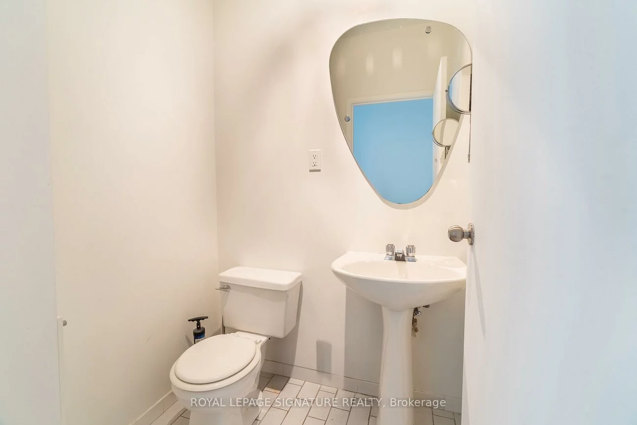 214, Avenue, Annex, Toronto