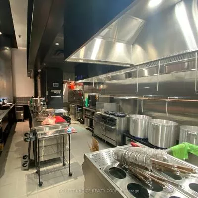 Commercial for sale, 220, Yonge, Bay Street Corridor, Toronto