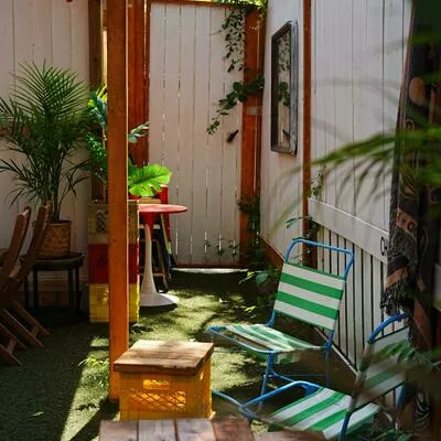 811, Queen, Niagara, Toronto