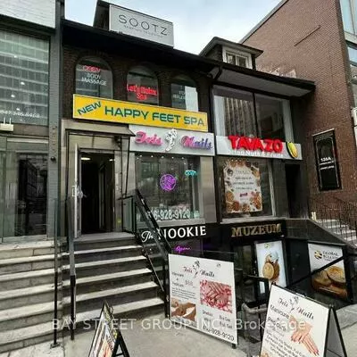 Commercial for sale, 128 1/2, Cumberland, Annex, Toronto