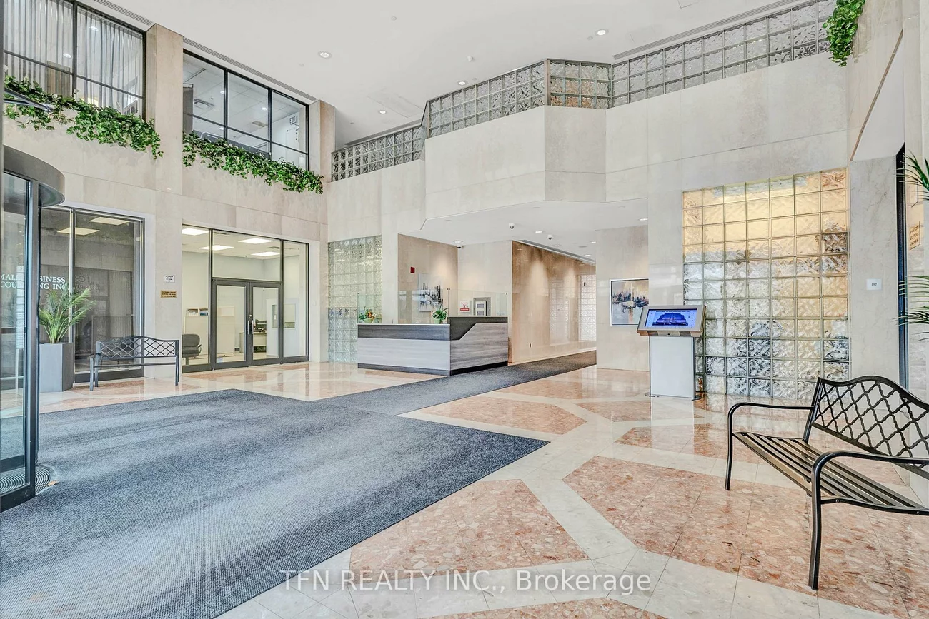 255, Duncan Mill, St. Andrew-Windfields, Toronto