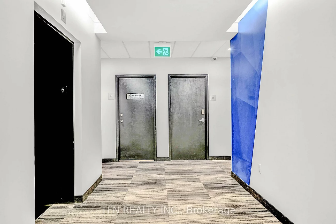 255, Duncan Mill, St. Andrew-Windfields, Toronto