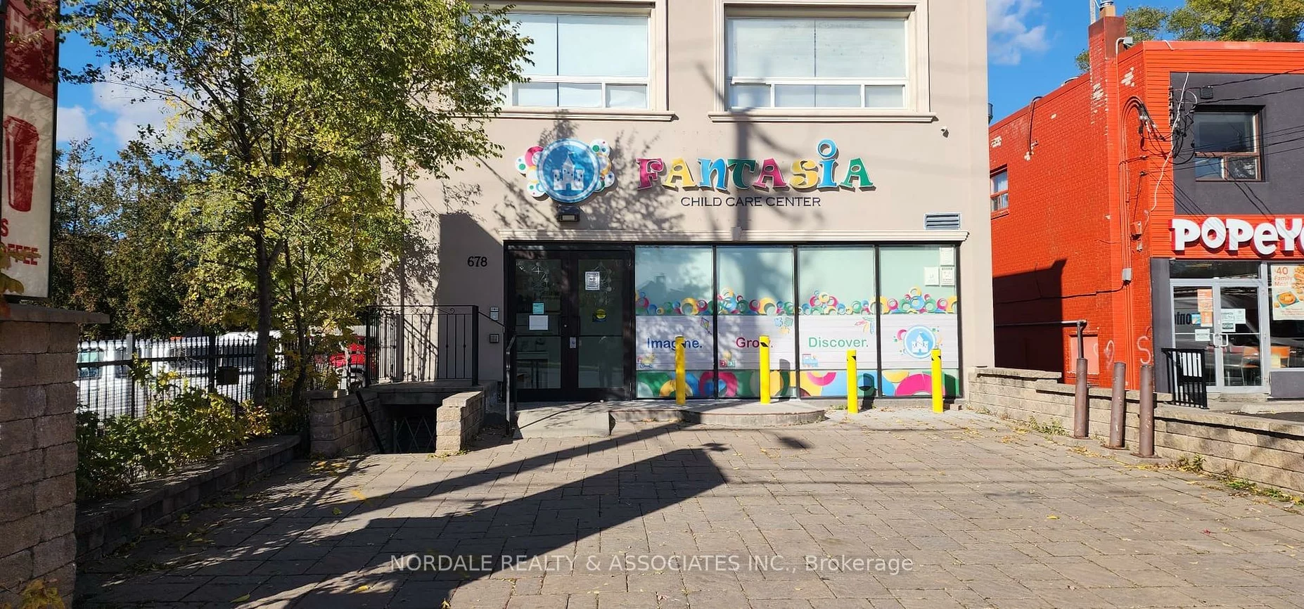 678, Sheppard, Bathurst Manor, Toronto