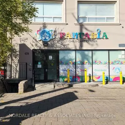 678, Sheppard, Bathurst Manor, Toronto