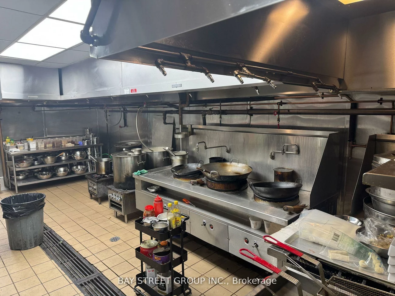 47, Baldwin, Kensington-Chinatown, Toronto