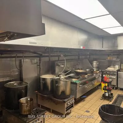 47, Baldwin, Kensington-Chinatown, Toronto