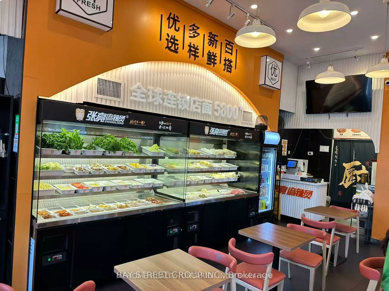 5437, Yonge, Willowdale East, Toronto