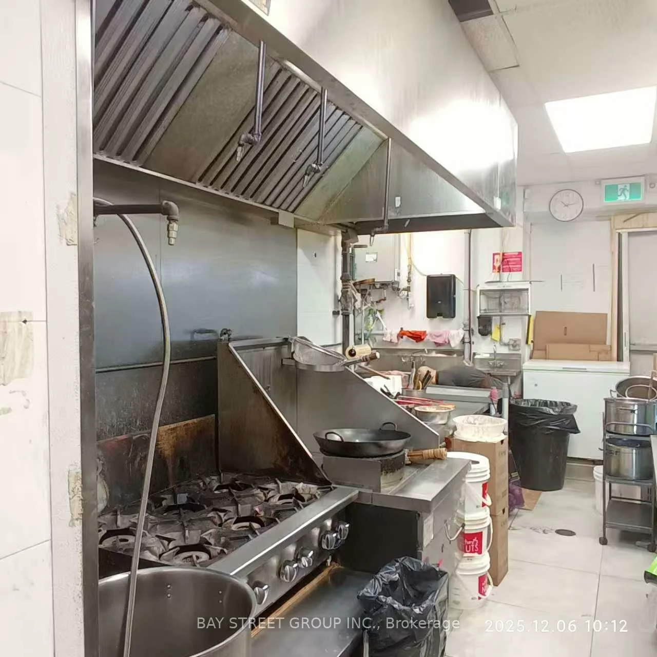 5437, Yonge, Willowdale East, Toronto