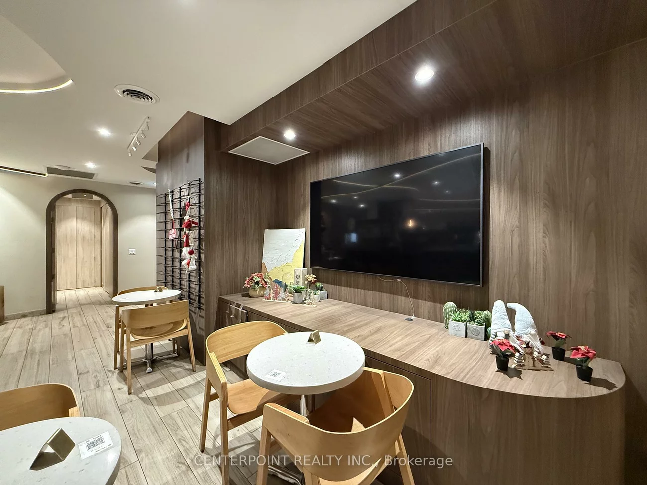 5600, Yonge, Willowdale West, Toronto
