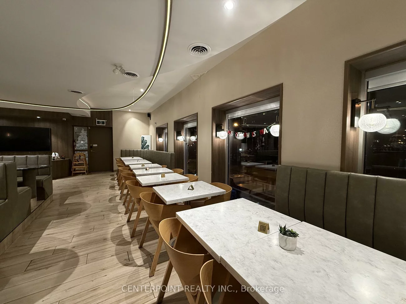 5600, Yonge, Willowdale West, Toronto
