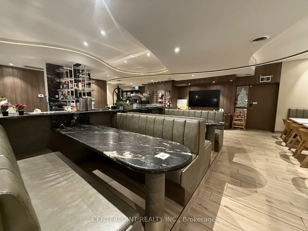 5600, Yonge, Willowdale West, Toronto