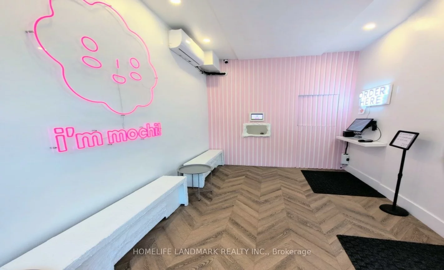 677, Queen, Niagara, Toronto