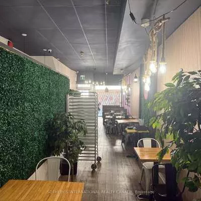 Commercial for sale, 283, College, Kensington-Chinatown, Toronto