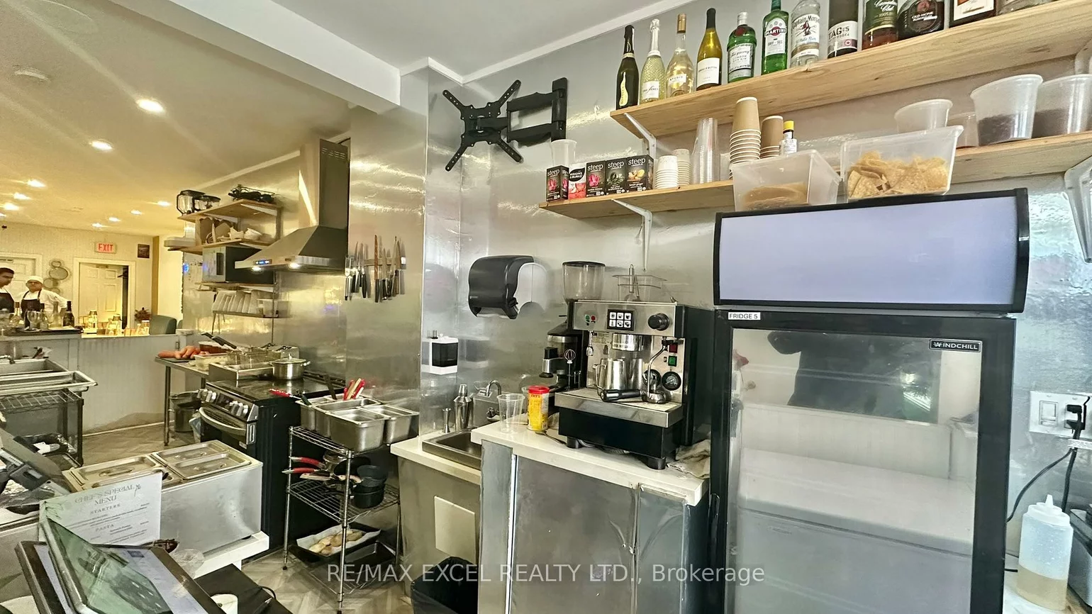 2107, YONGE, Yonge-Eglinton, Toronto