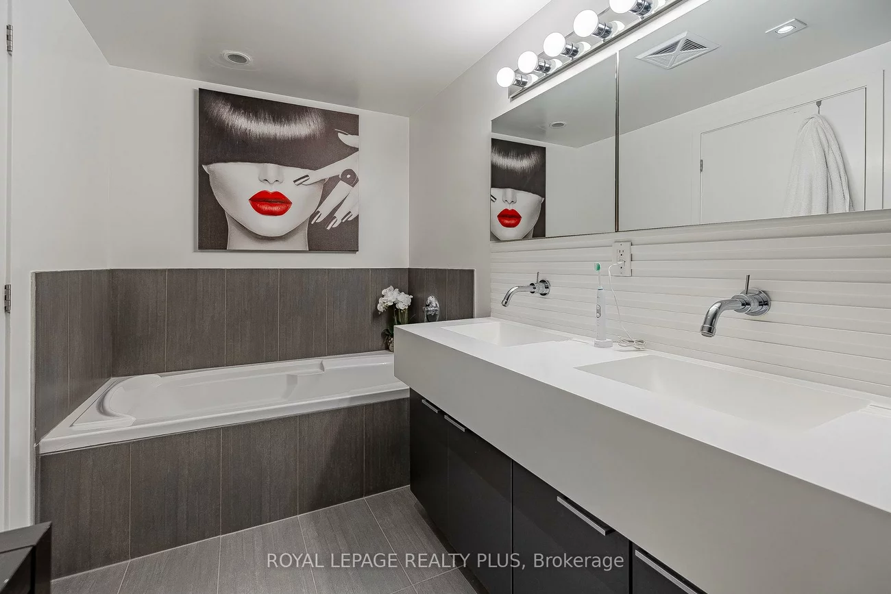 55, Stewart, Waterfront Communities C1, Toronto