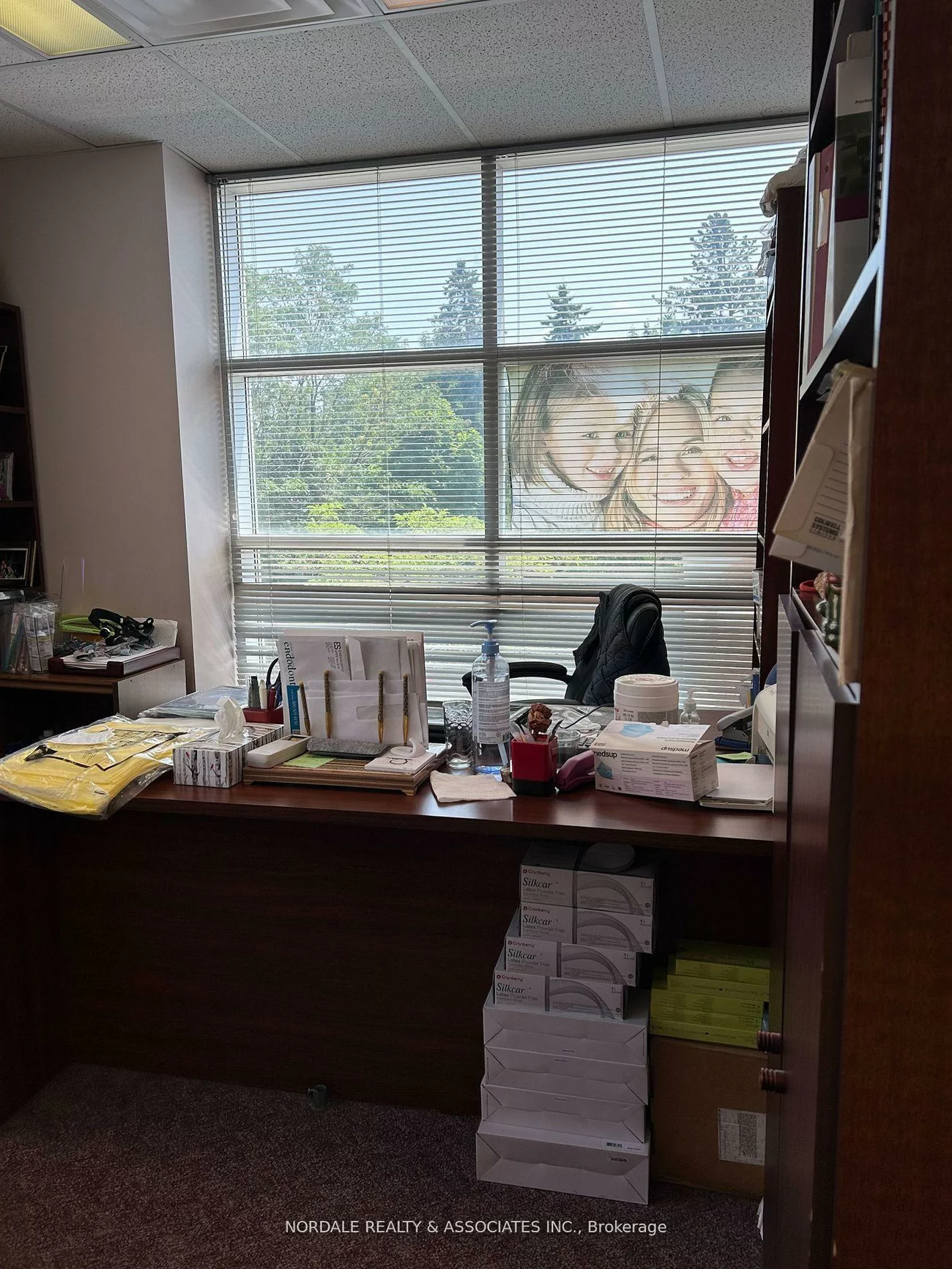 77, Finch, Newtonbrook West, Toronto