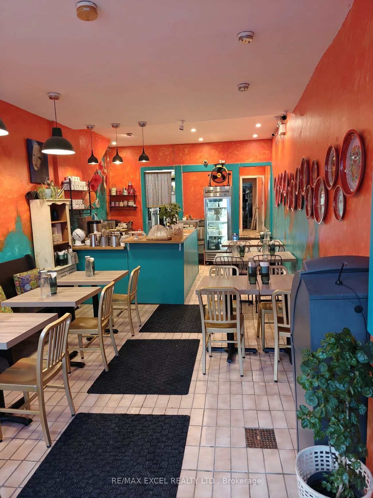 253, Gerrard, Moss Park, Toronto