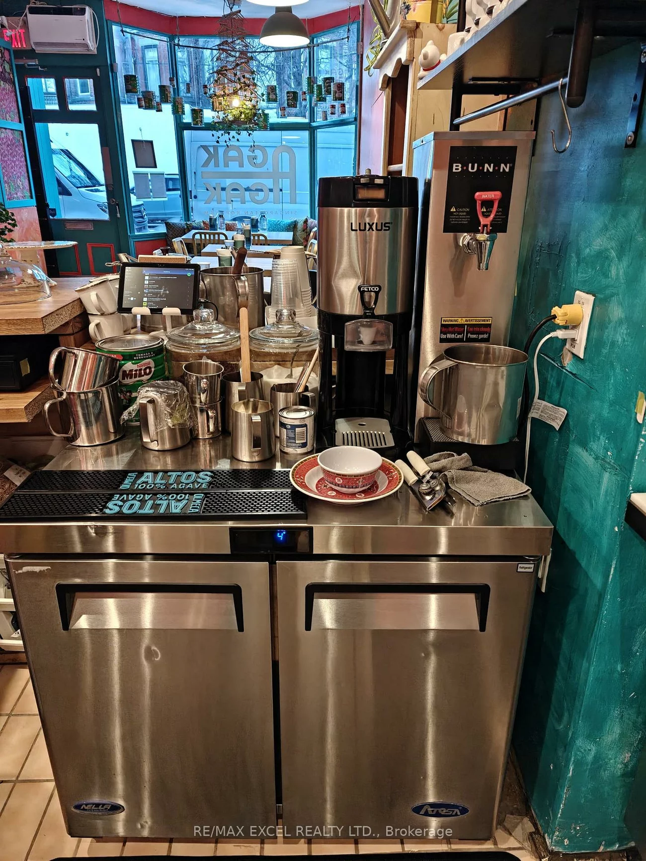 253, Gerrard, Moss Park, Toronto