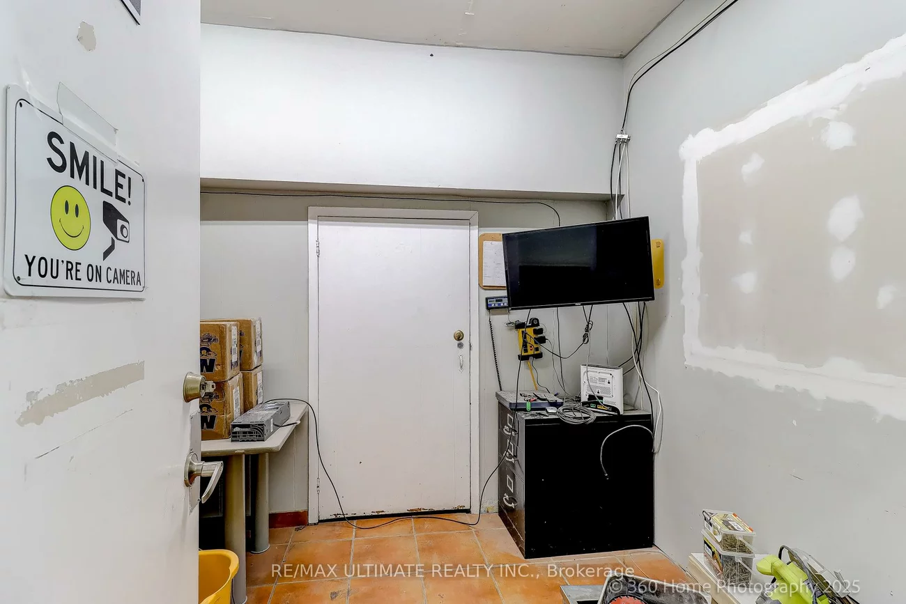 1100-06, Victoria Park, Victoria Village, Toronto