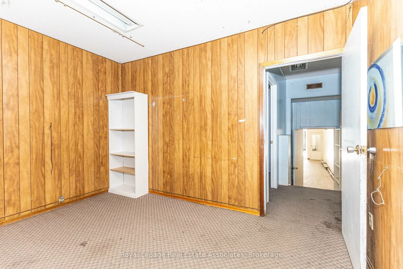 654, Bloor, Annex, Toronto