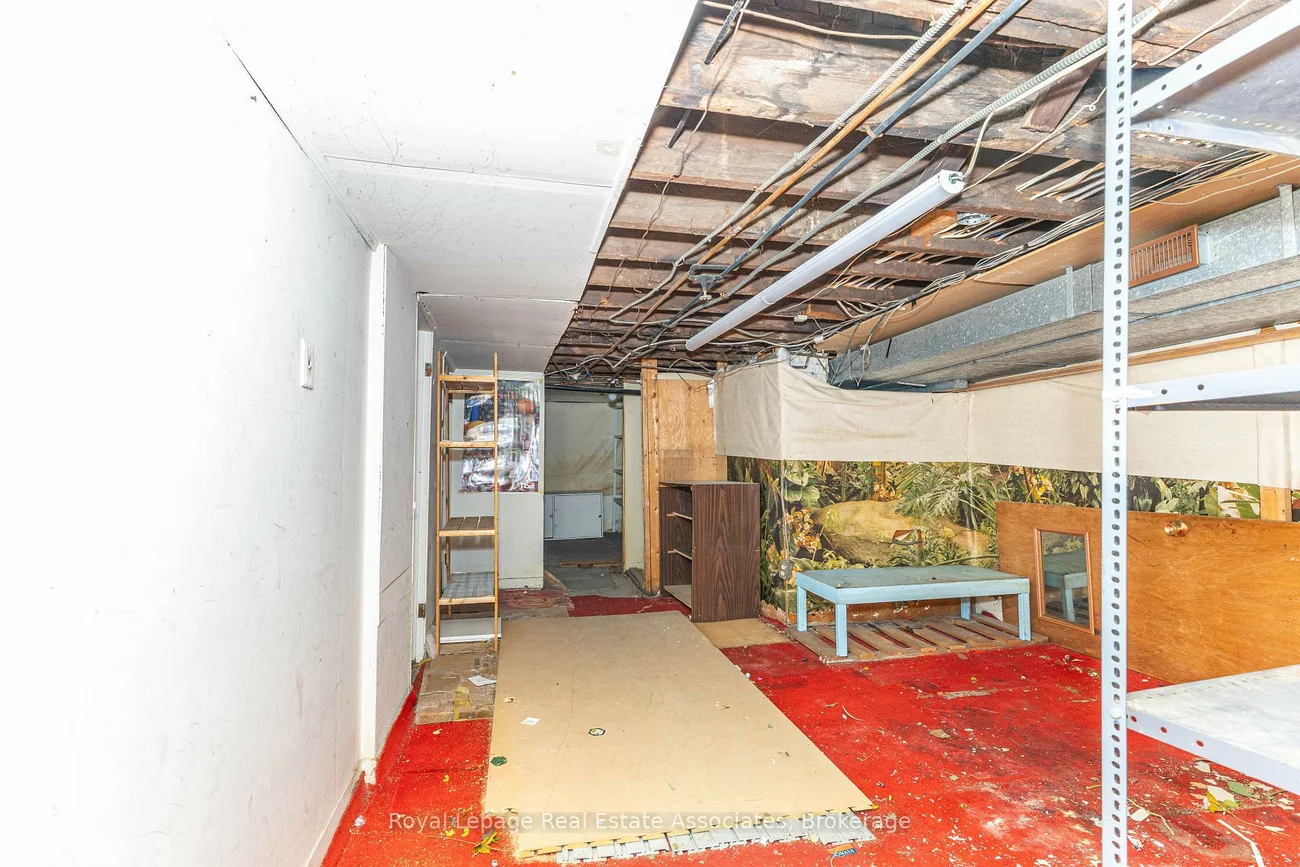 654, Bloor, Annex, Toronto