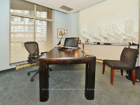 1033, Bay, Bay Street Corridor, Toronto