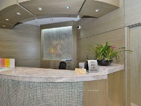 1033, Bay, Bay Street Corridor, Toronto