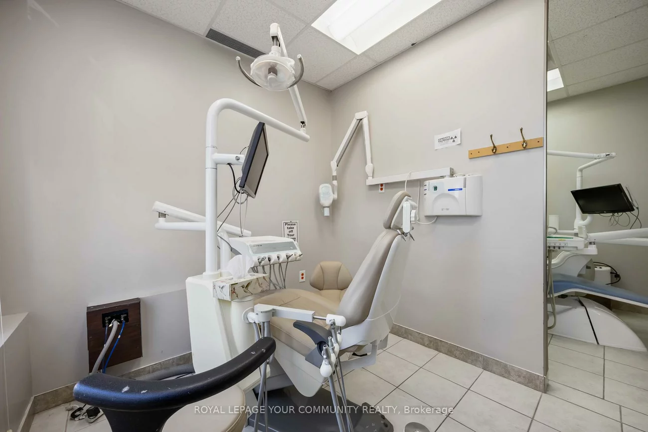 5409, Yonge, Willowdale East, Toronto