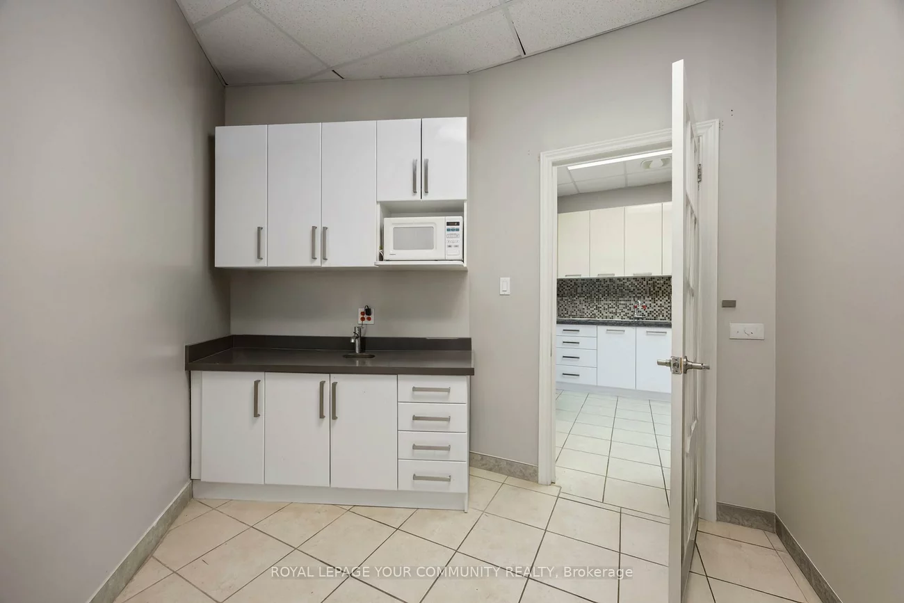 5409, Yonge, Willowdale East, Toronto