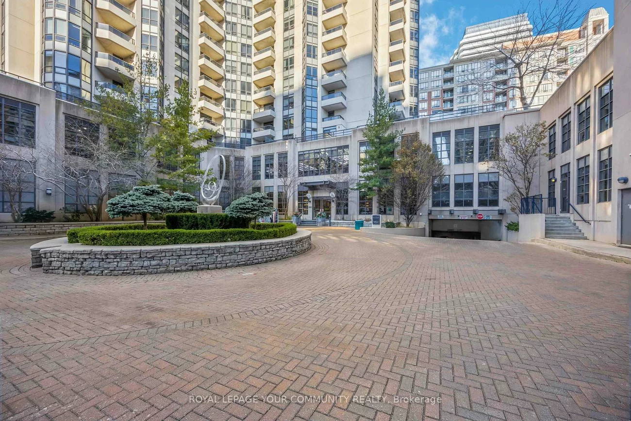 5409, Yonge, Willowdale East, Toronto