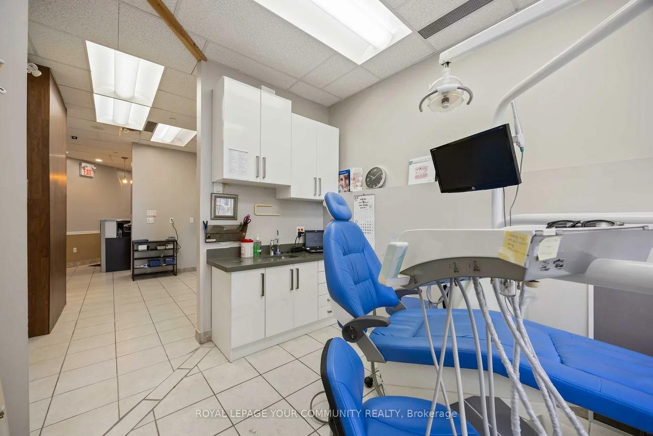 5409, Yonge, Willowdale East, Toronto