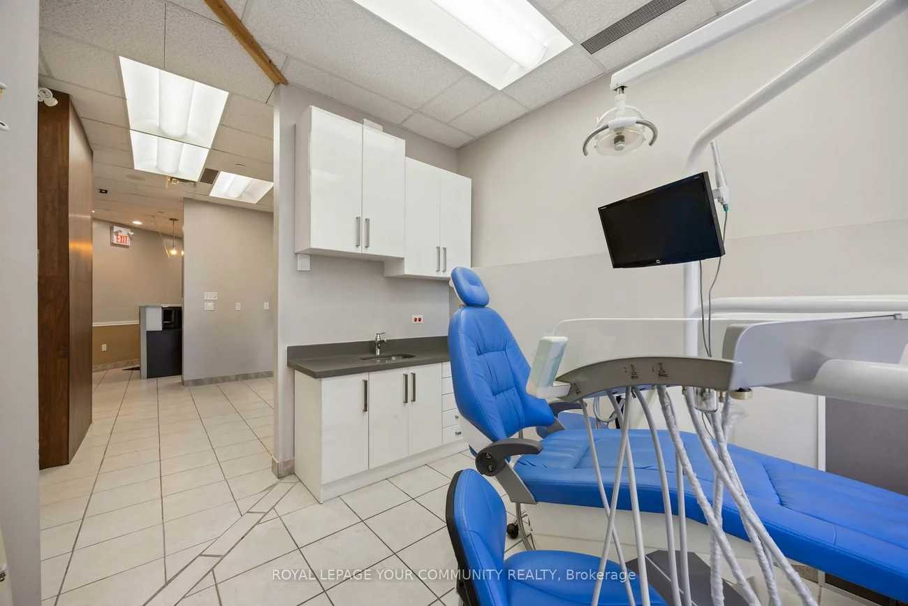 5409, Yonge, Willowdale East, Toronto