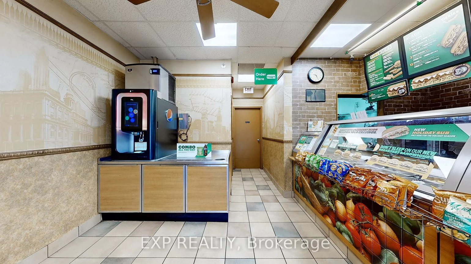 105, Parkway Forest, Henry Farm, Toronto