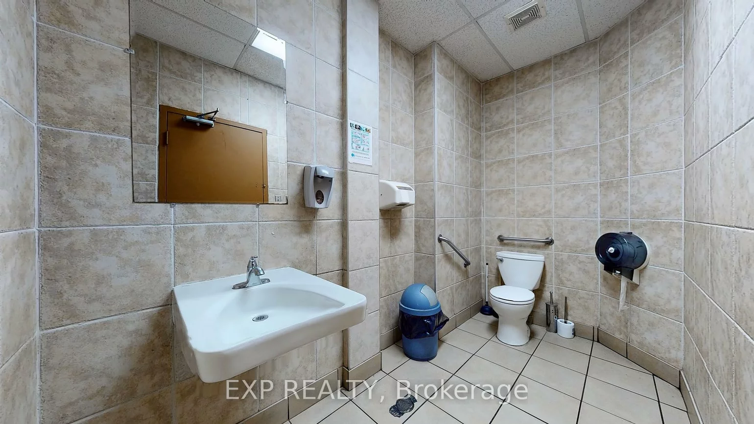 105, Parkway Forest, Henry Farm, Toronto