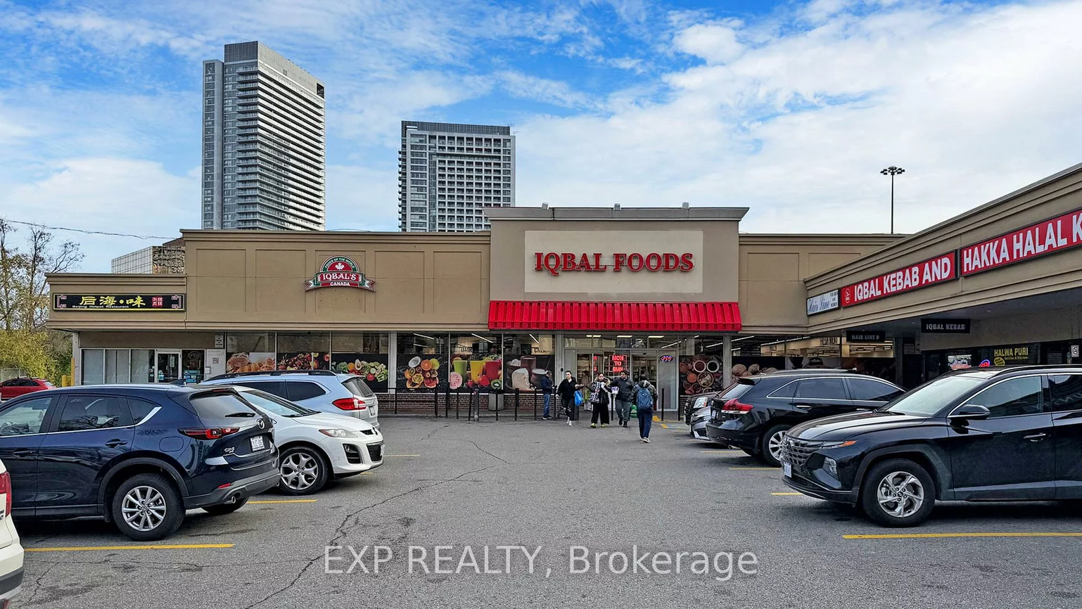 105, Parkway Forest, Henry Farm, Toronto