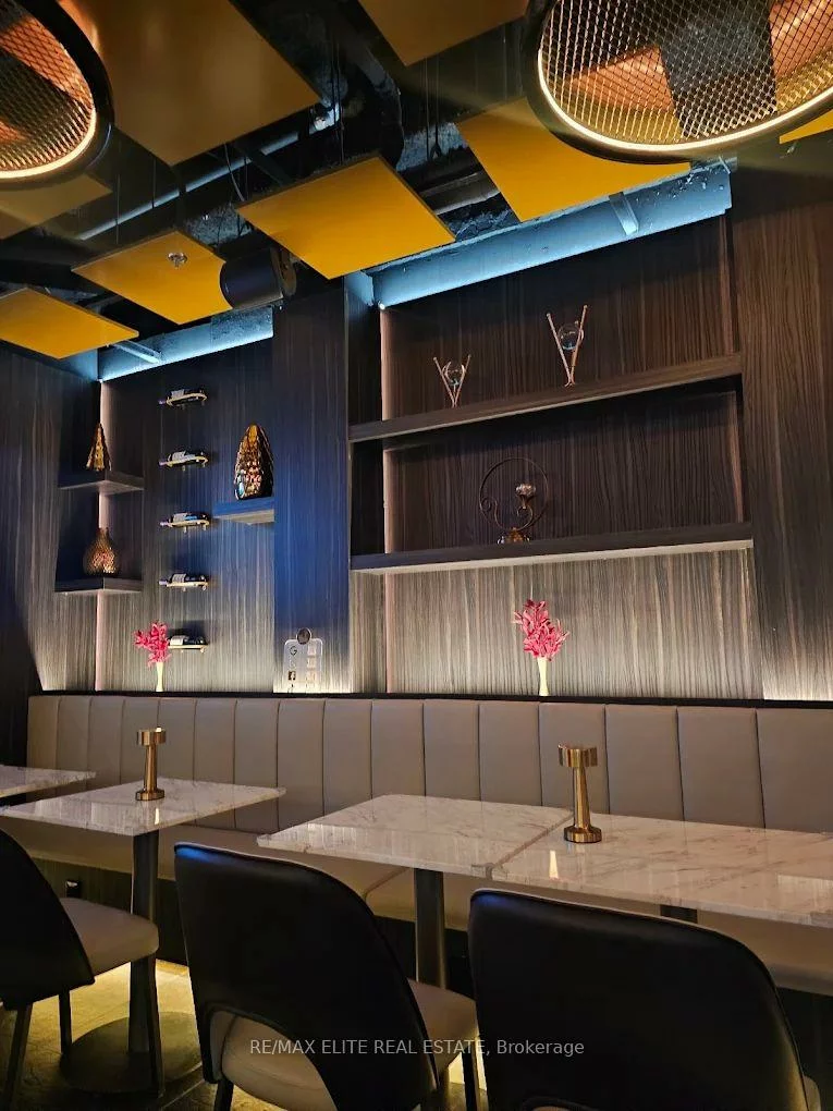 1, Yorkville, Annex, Toronto