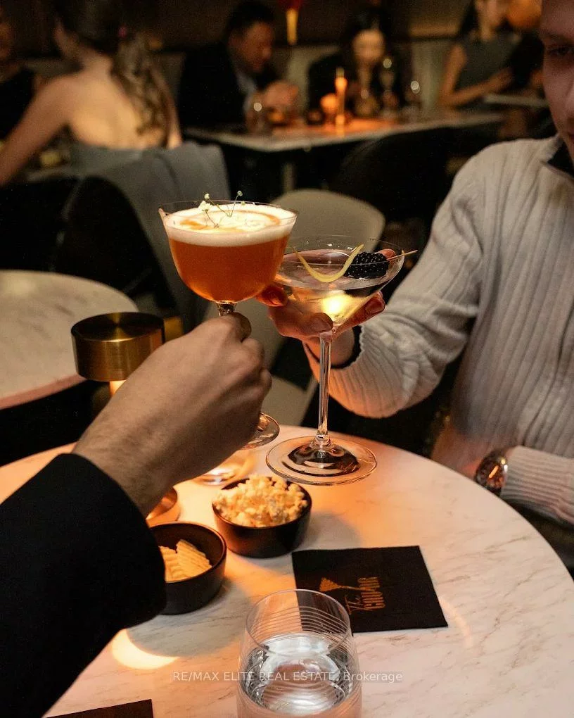 1, Yorkville, Annex, Toronto