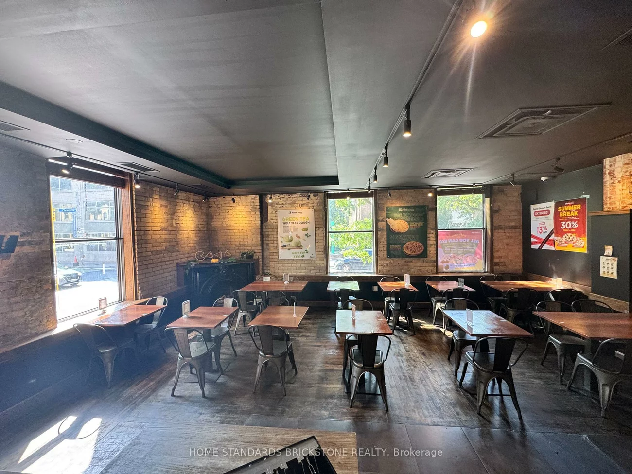 66, Gerrard, Church-Yonge Corridor, Toronto