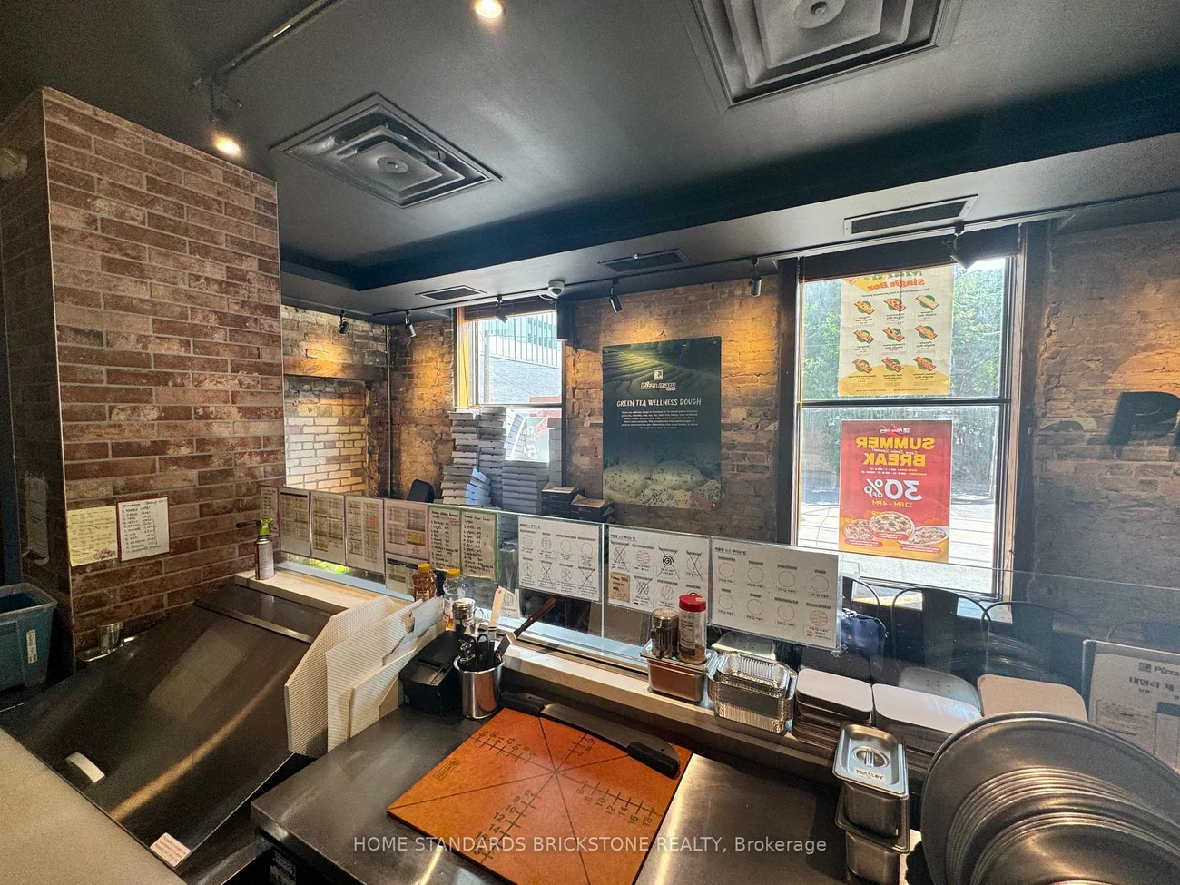 66, Gerrard, Church-Yonge Corridor, Toronto