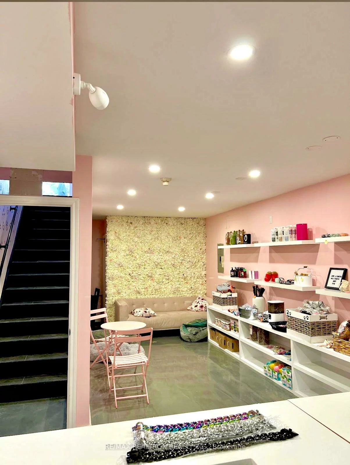 642, Queen, Trinity-Bellwoods, Toronto