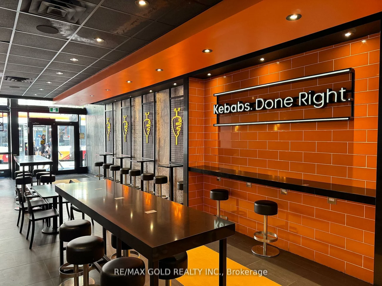 246, Queen, Waterfront Communities C1, Toronto