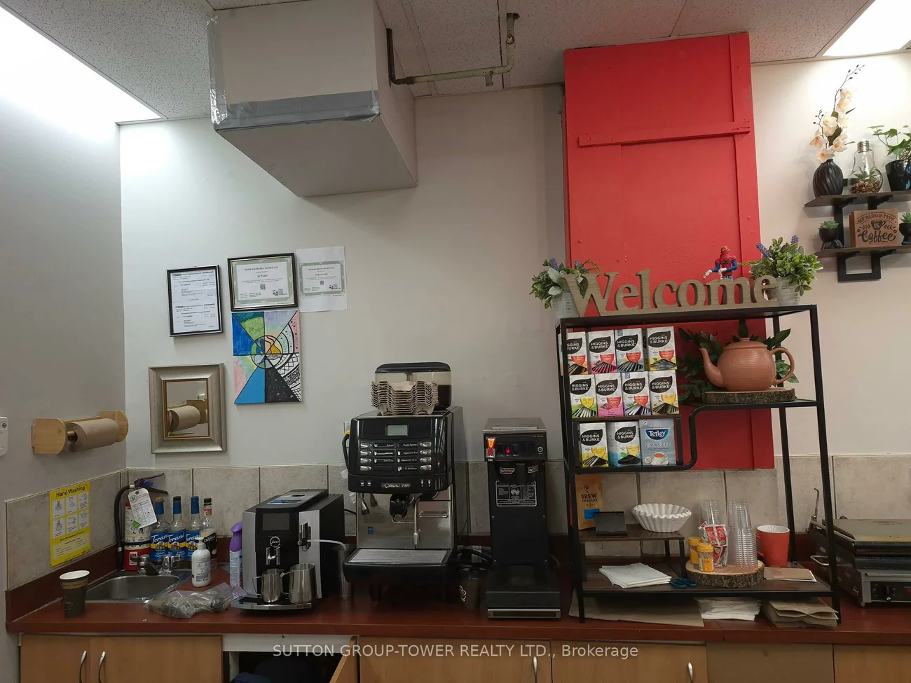 245, Fairview Mall, Don Valley Village, Toronto