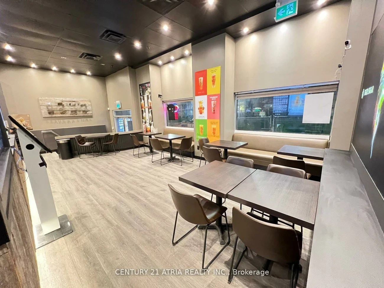 439A, Yonge, Bay Street Corridor, Toronto