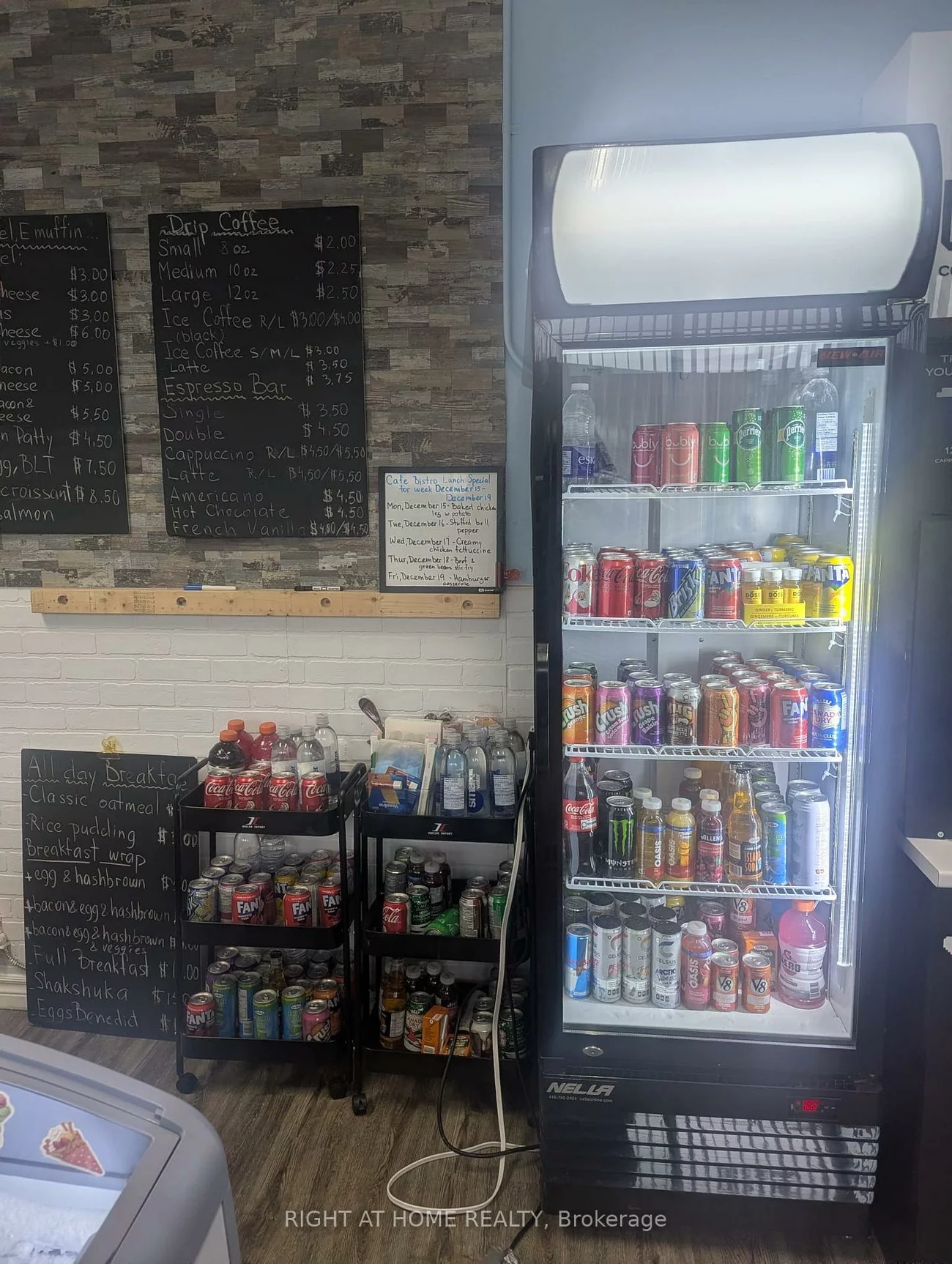 40, Wynford, Banbury-Don Mills, Toronto