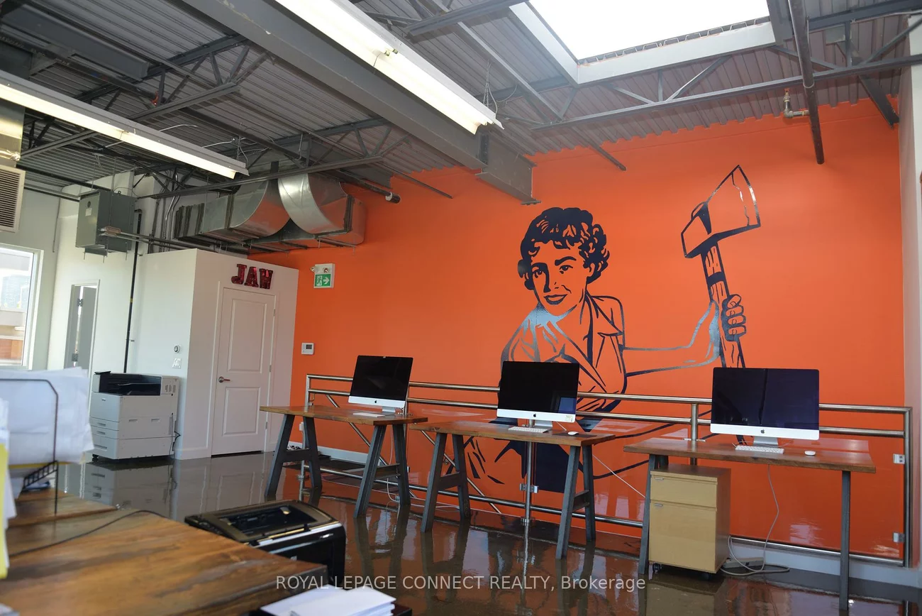 41, Industrial, Thorncliffe Park, Toronto