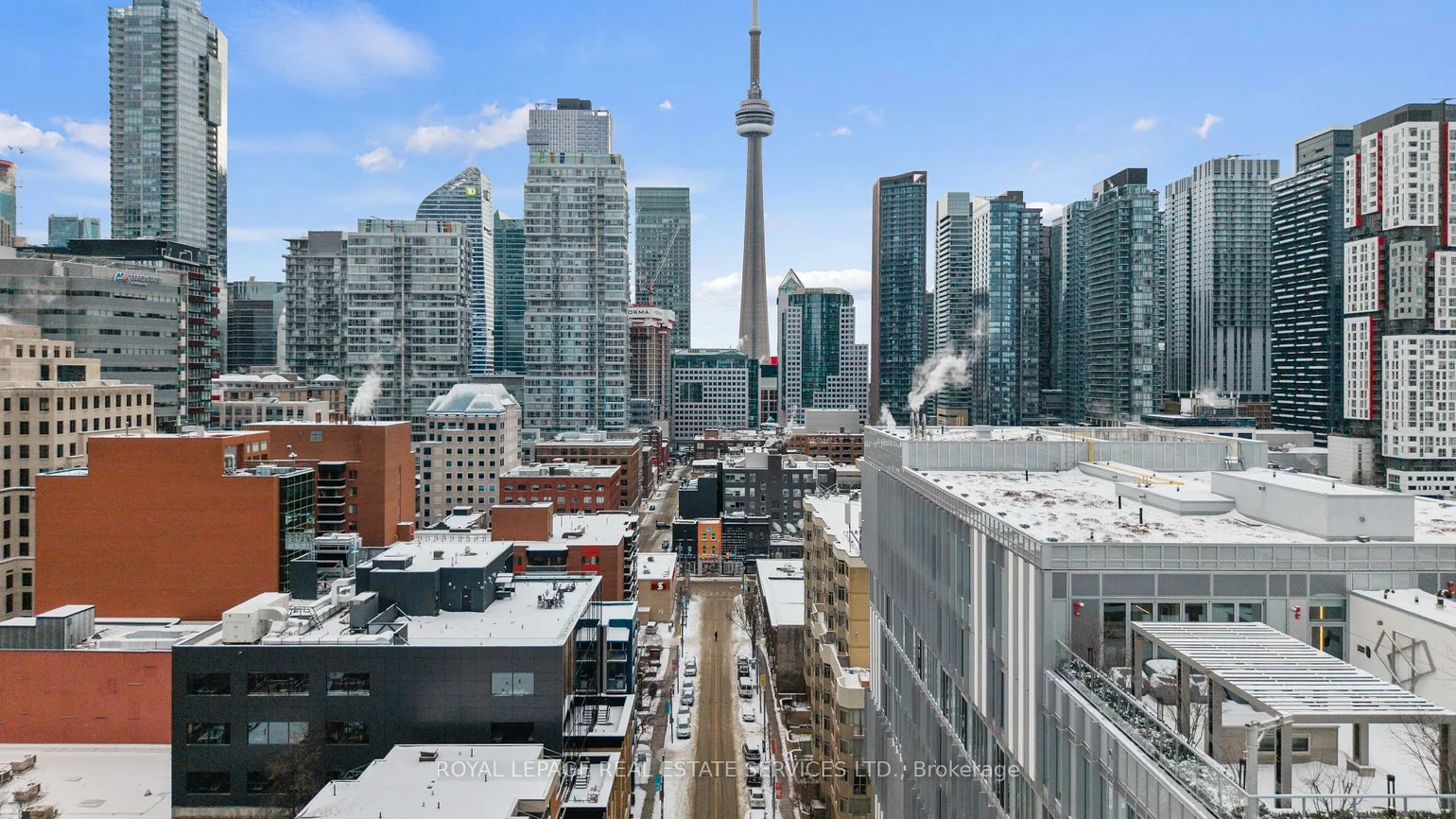 273, Queen, Waterfront Communities C1, Toronto