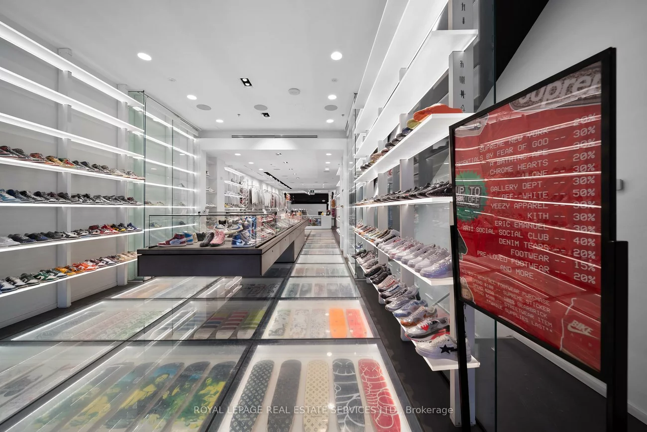 273, Queen, Waterfront Communities C1, Toronto